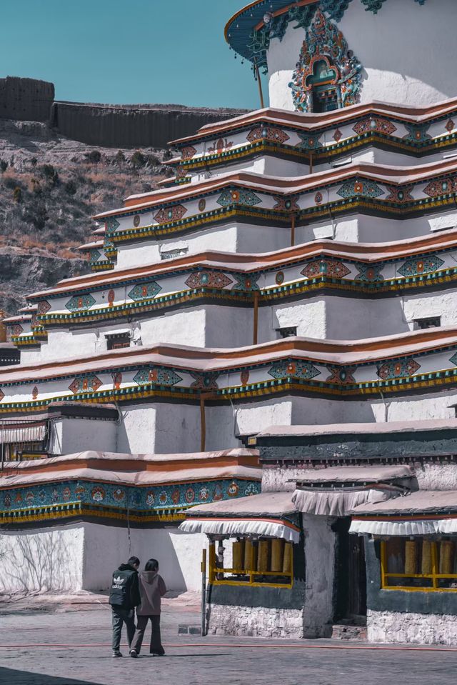 西藏小眾寺院●十萬佛塔白居寺