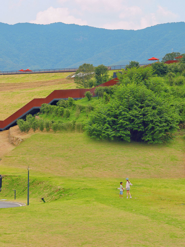 廣州週末/漫遊日系山村叢林溯溪桨板樂園