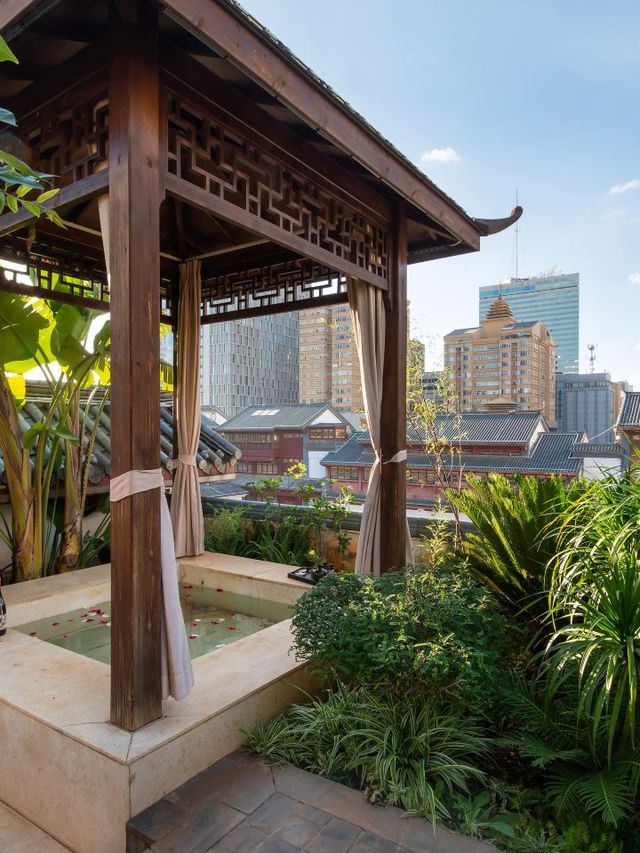 🌟 Kunming's Top Boutique Hotels: A Dreamy Stay Amidst Culture & Charm 🏨✨