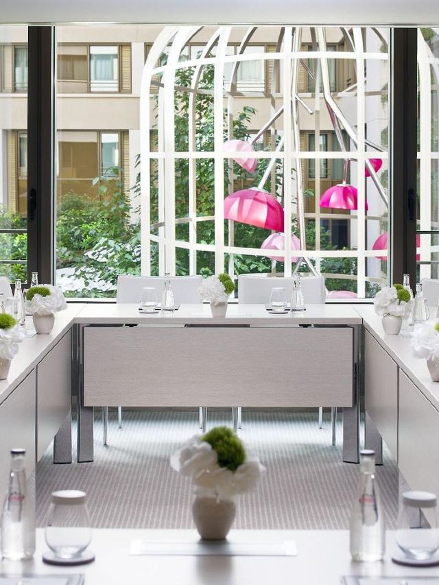 🍂✨ Parisian Elegance & Autumnal Bliss at Mandarin Oriental 🌟