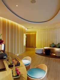 🌟 Bangkok Bliss: Top Hotel Spots for City Explorers 🌆🛎️