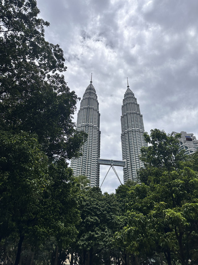 A stunning city centre park surrounded by iconic landmarks, KLCC Park