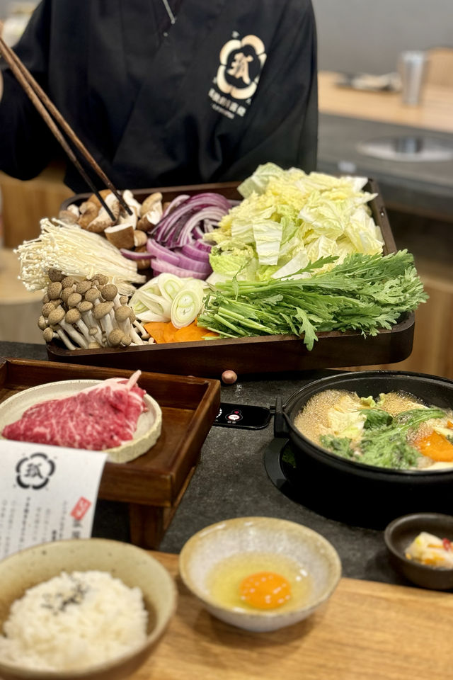 前灘新開大阪人氣一人食壽喜燒，令人愛不釋手。