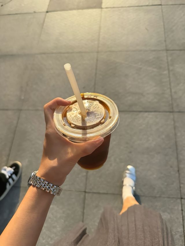 標題：石家莊隱秘瑰寶探秘！解鎖古韻新風尚。