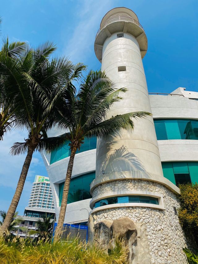 芭堤雅酒店推薦｜愛灣皇家巡航酒店 A-One Royal Cruise Hotel   酒店。