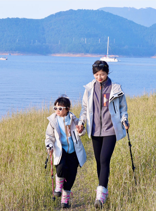 第一次行山，就來這個1小時可達的絕美山湖棧道吧！