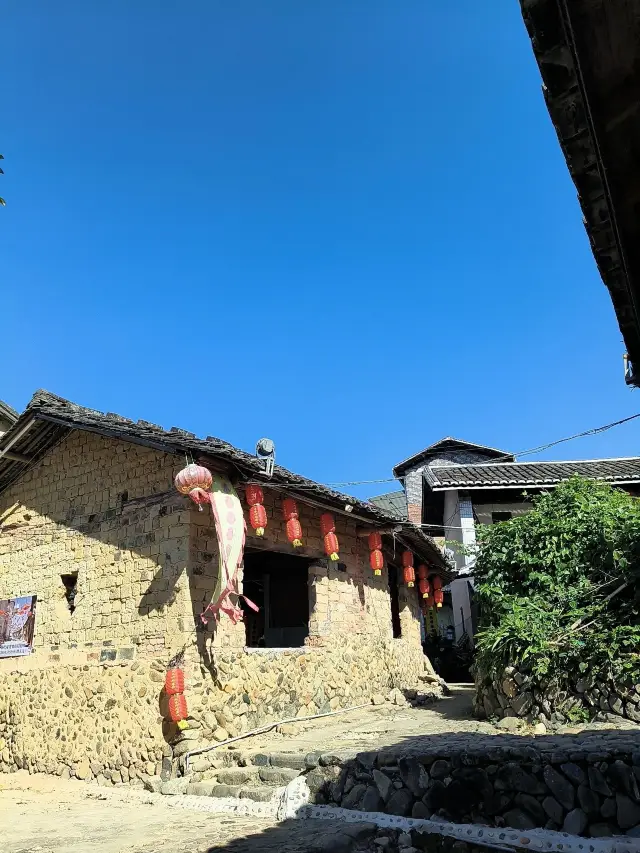 Xiamen-Gulangyu-Fujian Tulou Travel Guide for Friends