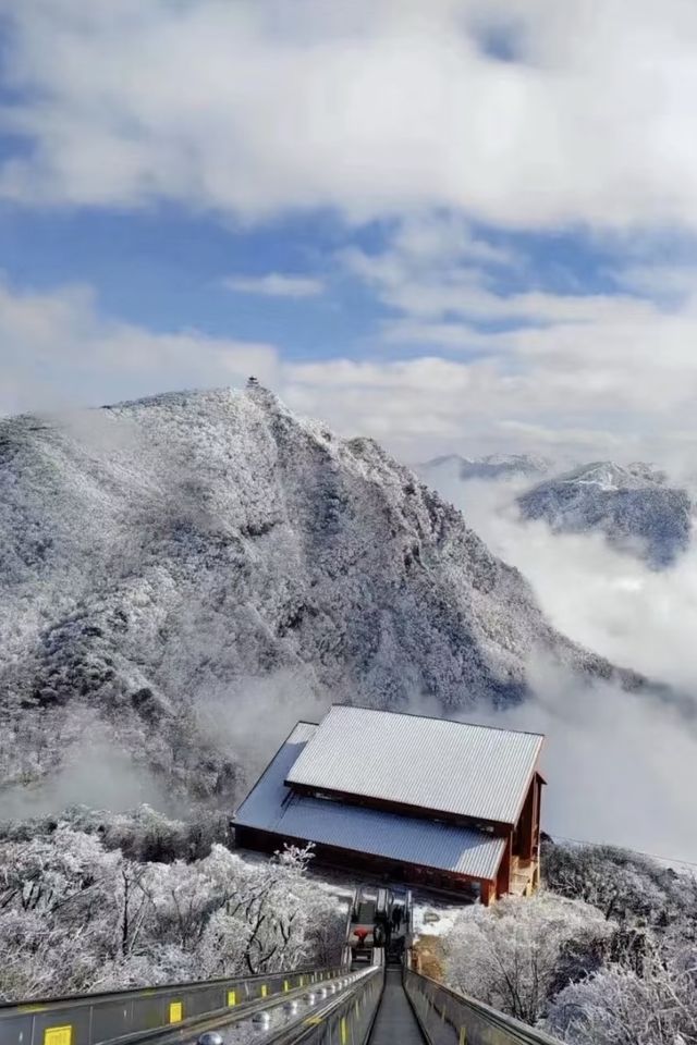 太白山下的私湯天堂 | 享受不一樣的山居生活！