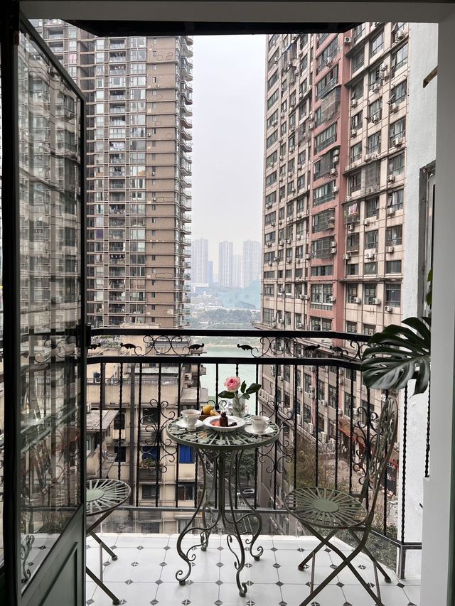 重慶版曼哈頓陽台酒店，被我住到了！