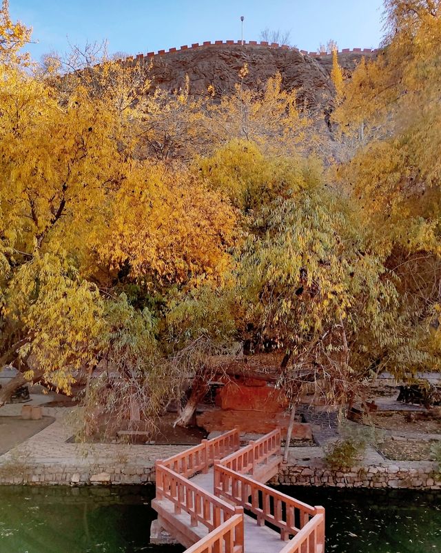 打卡-烏什縣燕泉山風景區