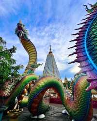 泰國烏汶大佛塔：心靈的庇護所與壯麗景觀