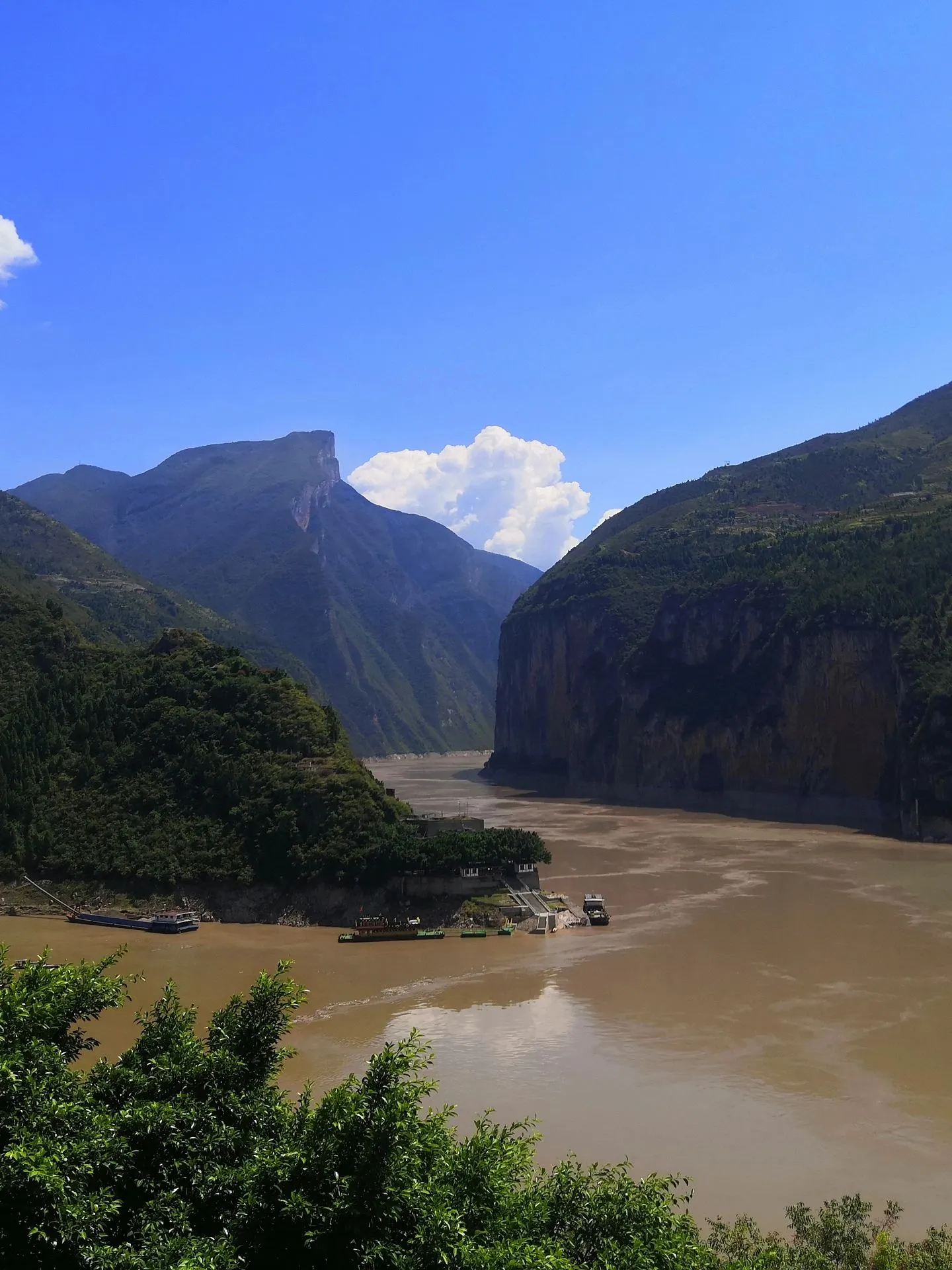 Yichang-Three Gorges-Chongqing 6-Day Tour: The Ultimate Guide