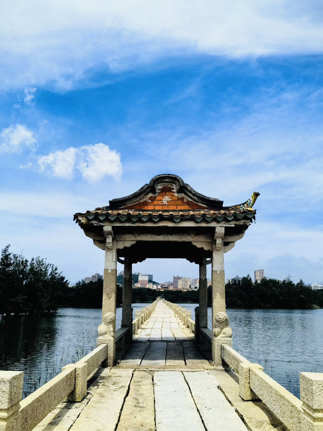 Anping Bridge is very attracting 