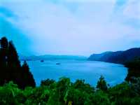 富春江畔星舟咖啡館！坐進森海看雲卷雲舒