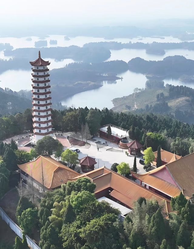 一個迷失自我嘅地方-仁壽黑龍灘