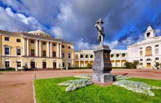 Pavlovsk: A Poetic Retreat in the Royal Gardens