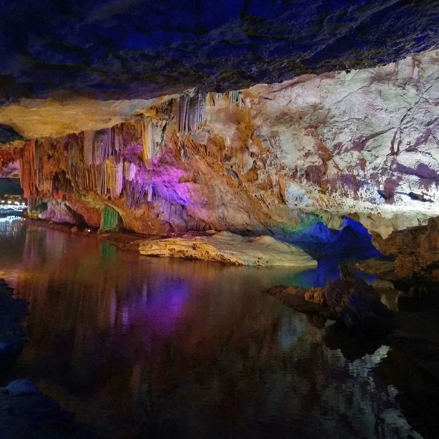 探秘通山隱水洞,咸寧必打卡的地下仙境! 探秘通山隱水洞,咸寧必打卡的地下仙境!