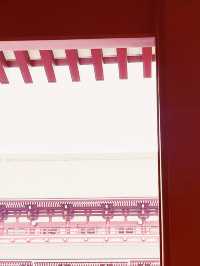 🏮 Sensō-ji's Crimson Lantern: A Gateway to Old Tokyo's Soul! 🎎