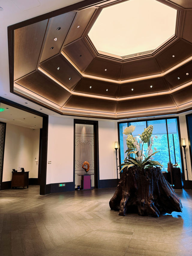 隱世於山野間,泡一場私湯溫泉 隱世於山野間,泡一場私湯溫泉