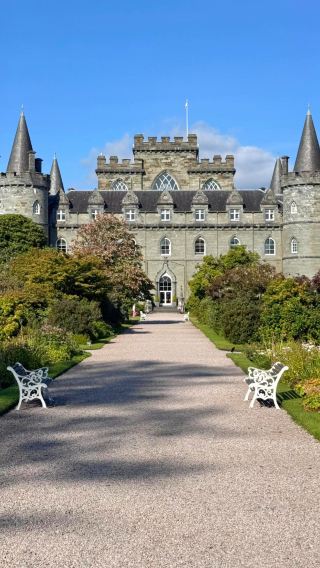 Step into the real-life Downton Abbey｜Inveraray Castle with a detailed guide