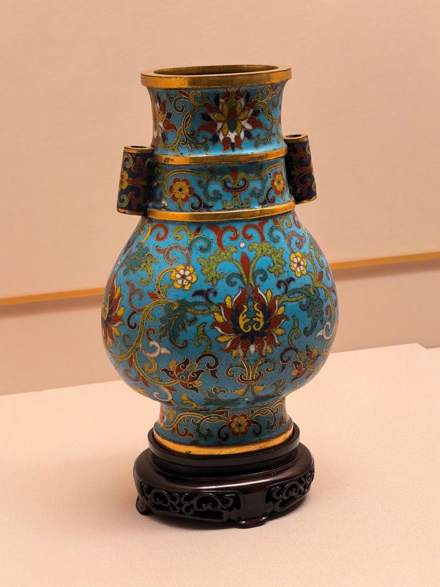 探秘上博隱藏寶藏掐絲琺瑯器展 探秘上博隱藏寶藏掐絲琺瑯器展