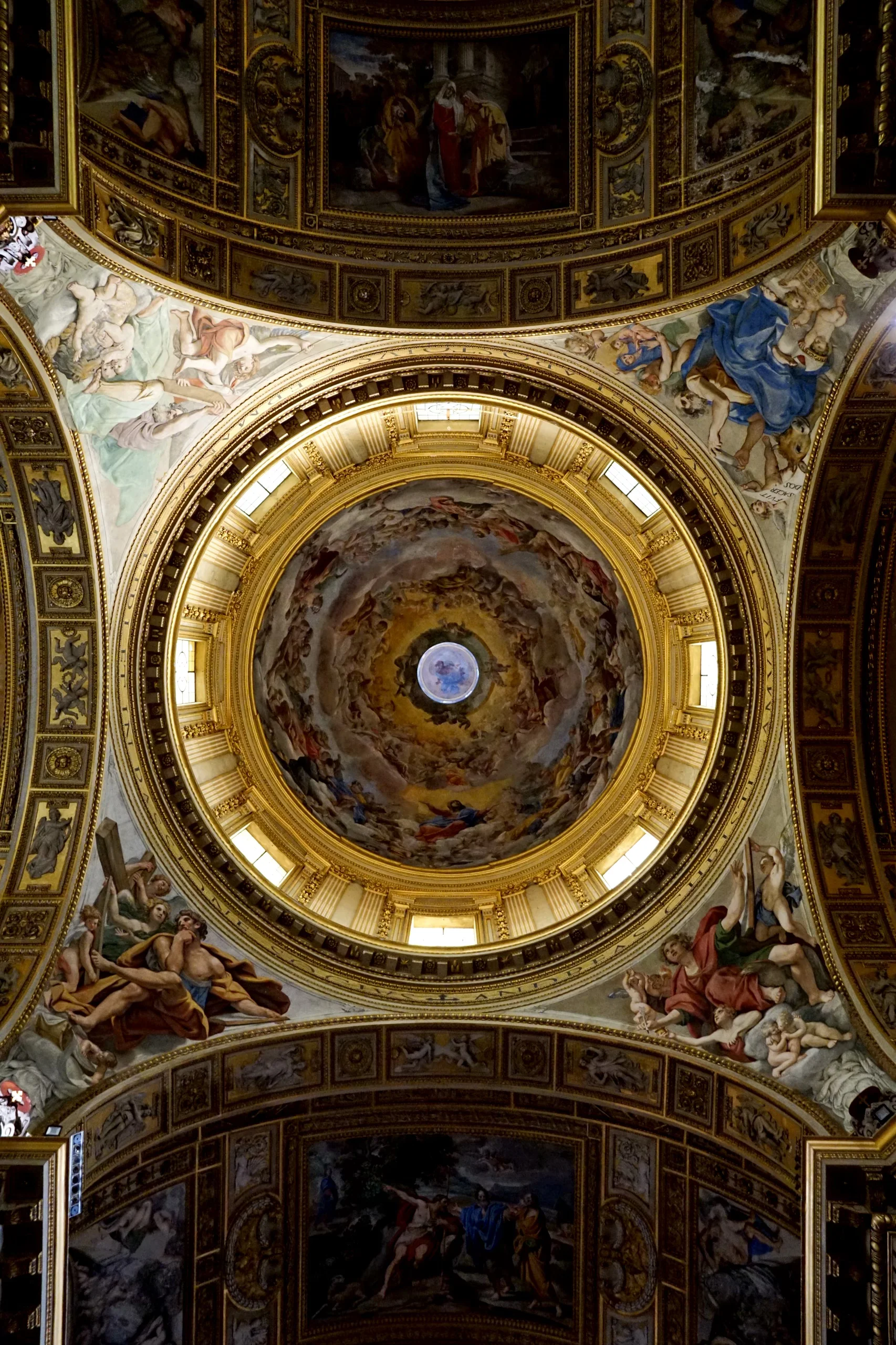 最新】サン・ピエトロ寺院 - チケット、営業時間、口コミ、写真 [2025