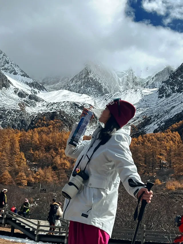 稻城亞丁|秋天一定要走這條新手友好路線! 稻城亞丁|秋天一定要走這條新手友好路線!