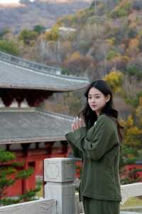 當代人破防後自癒:在山裡住露台房抄經,淨化心靈!