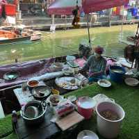 Boat trip ตลาดน้ำเมืองกรุง กินให้ท้องแตก