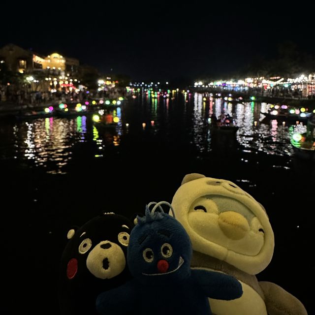 會安五光十色的燈籠之城🤩 會安五光十色的燈籠之城🤩