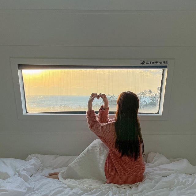 포항바다 1열 직관 숙소, 포에스카라반 🚋🌊 