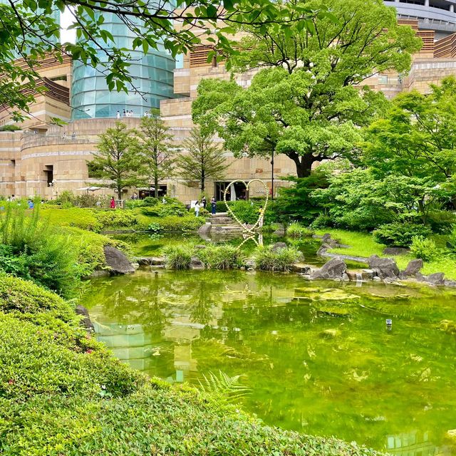 【東京】美しい庭園、毛利庭園