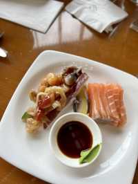 ［宜蘭/礁溪］ 雲天自助餐廳🍴｜被自助餐耽誤的風景區?!🤣 
