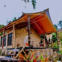 ที่พักริมลำธาร ท่ามกลางหุบเขา บ่อเกลือน่าน