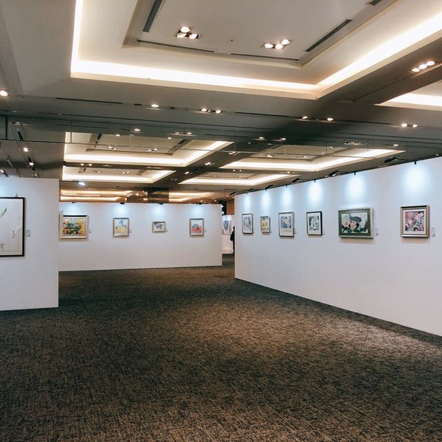 台北｜👩🏻‍🎨🎨🌈藝術家的美麗世界📍新光三越 台北信義新天地 A11