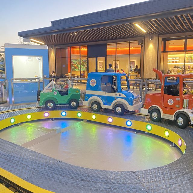 埼玉縣深谷花園PREMIUM OUTLETS 