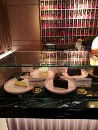 The Cassette Coffe Bar ร้านคาเฟ่ชมพูสวยหวาน