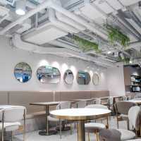 【慢活感覺的簡約Cafe】