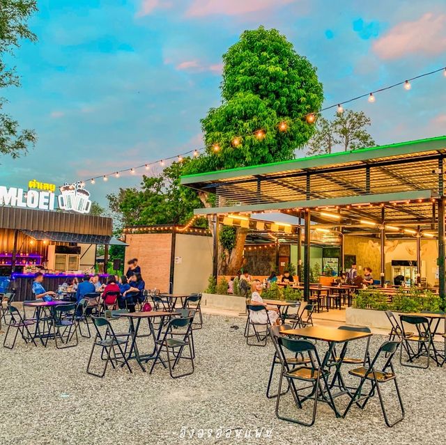 ร้านตำที่มีบาร์เล็กๆ✨