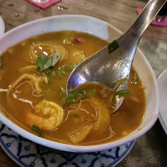 ไก่ใต้น้ำ ...ชื่อนี้มีแต่ของอร่อย