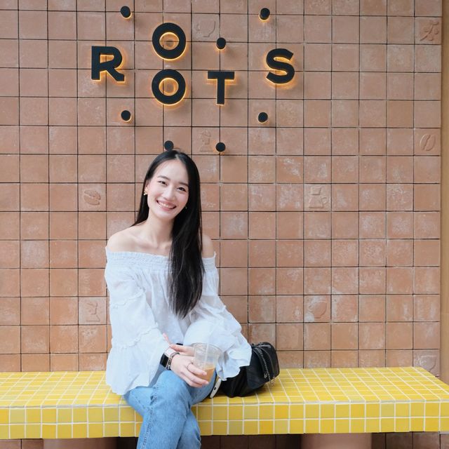Roots at Ratchathewi คาเฟ่ทำเลดี ติด BTS ราชเทวี 