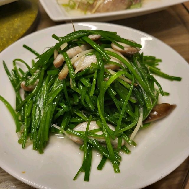 泰和樓-中式料理 提前訂位才吃得到的酸菜白肉鍋！半日行程安排