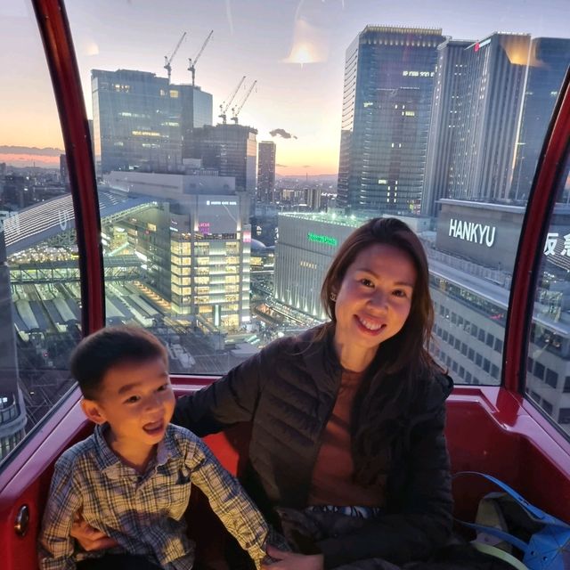 Catch The Sunset On Hep5 Ferris Wheel