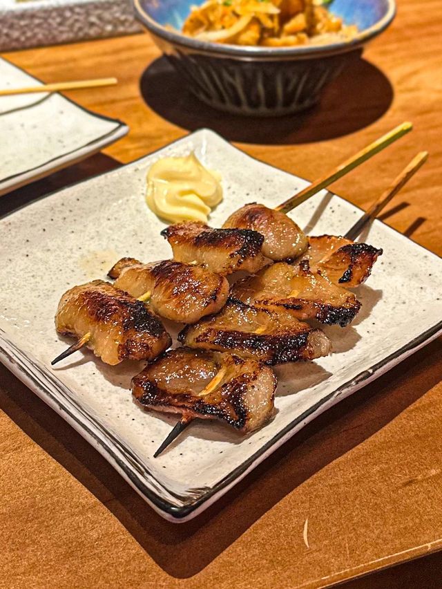 炭火地雞｜以日本備長炭製串燒🔥甚有日本居酒屋氣氛