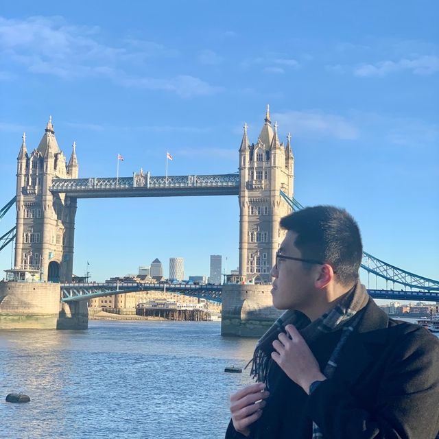 😍 TIMELESS ICON: Tower Bridge & River of Thames! 🌉❤️
