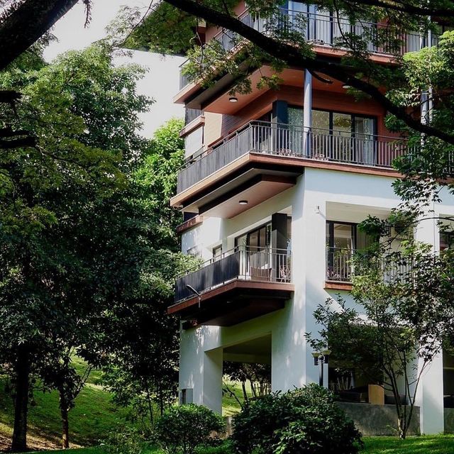  โรงแรมเรนทรี เรซิเดนซ์ เขาใหญ่