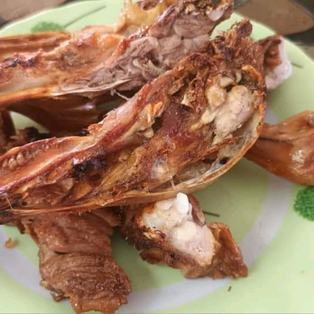 มาท่าแขกเพื่อเป็ดย่าง