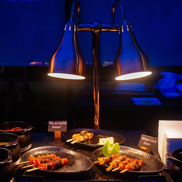 The Deck ชั้น 9 Avani Sukhumvit Bangkok Hotel