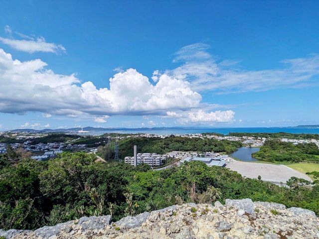 勝連城遺址