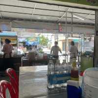 📍ร้านก๋วยเตี๋ยวเจ๊จื้อ สุราษฎร์ฯ